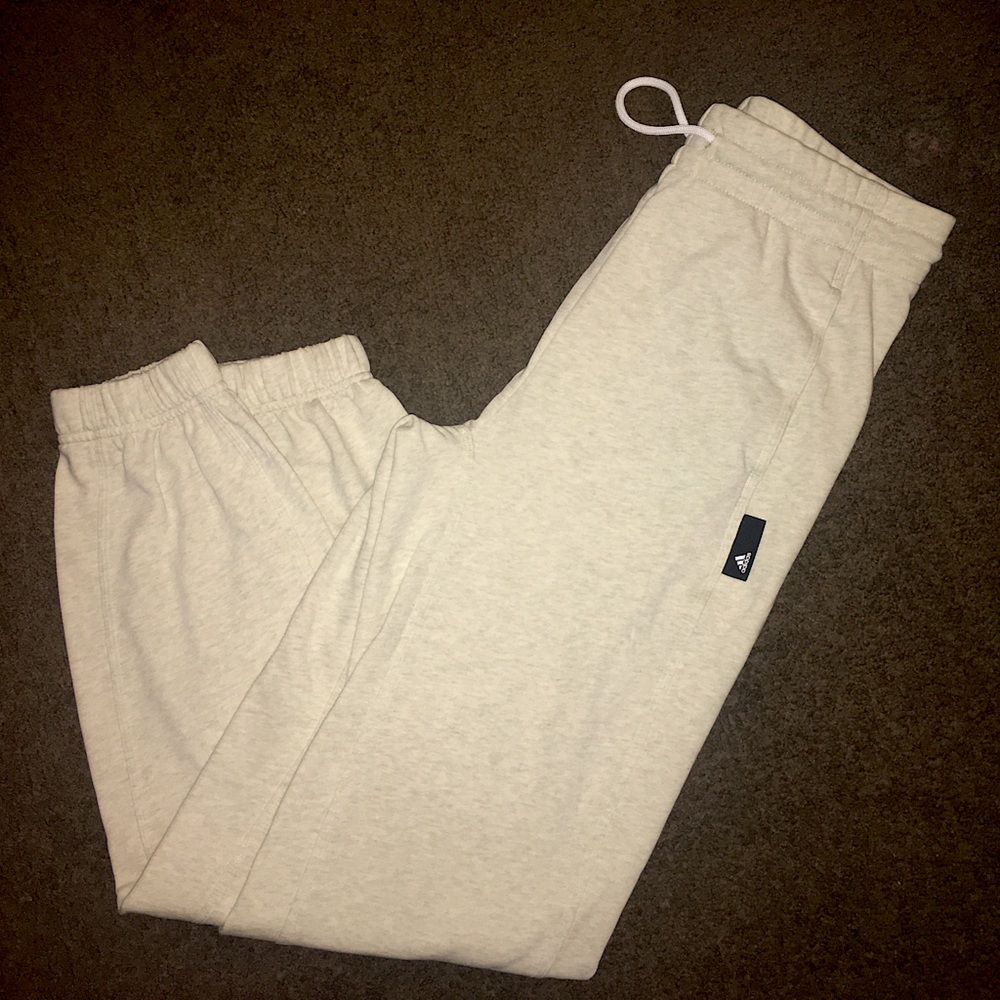 Women’s Adidas’s Sweat pants